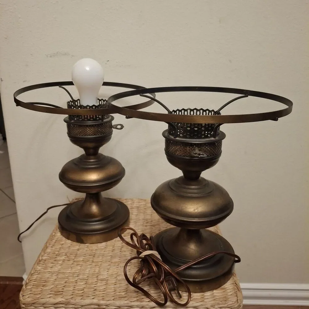 Vintage MCM Mid Century Brass Electric Oil Style Table Lamp (2) Retro Regency